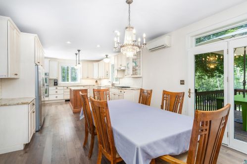 3631 Cres Vw Ave, Duluth MN 55804-1710 exterior