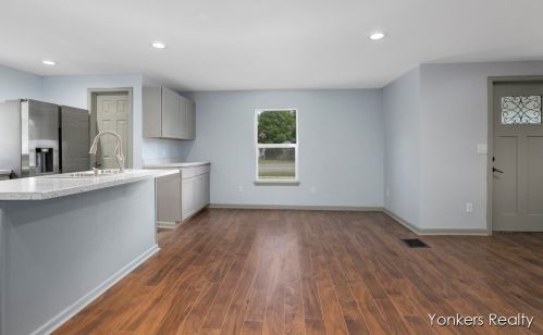 423 Superior St, Wayland MI  49348-1145 exterior