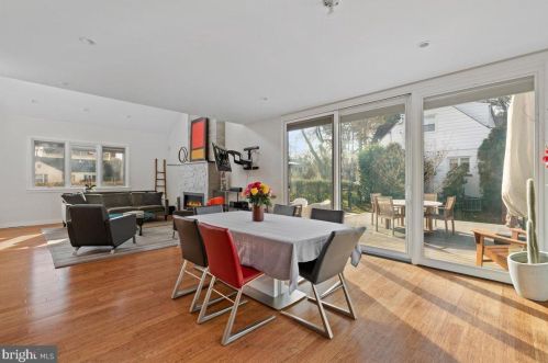 46 Leavitt Ln, Princeton NJ 08540-3921 exterior