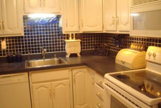 6739 Glenkirk Rd, Baltimore MD  21239-1412 exterior