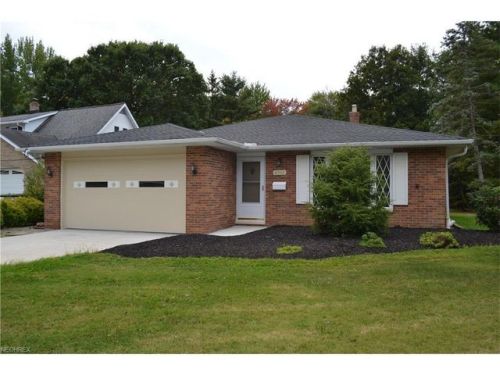 6762 Glenallen Ave, Cleveland OH  44139-4034 exterior