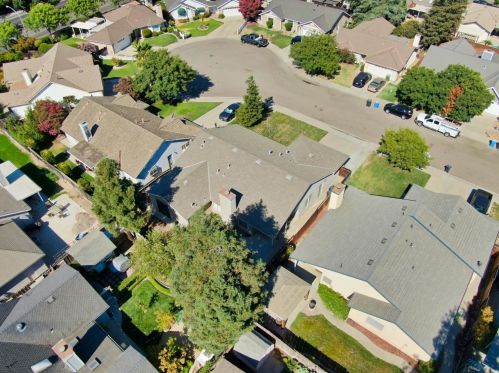 3927 Paula Ct, Turlock CA  95382-8507 exterior