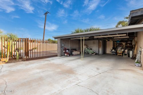 4027 45 Pl, Phoenix AZ 85050-6843 exterior