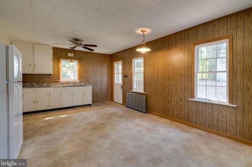 10 Grandview Ave, Lancaster PA 17603-6671 exterior