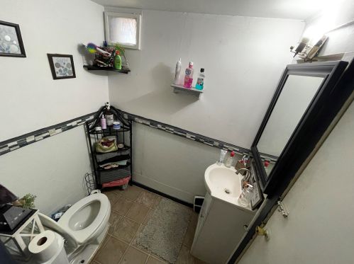 230 King St, Concord NH 03303-2112 exterior