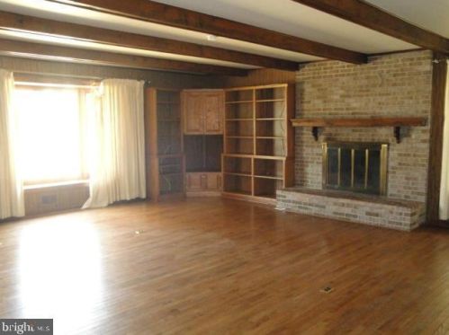 7113 Judith Ave, Alexandria VA  22315-3411 exterior