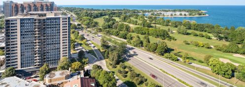 3950 Lake Shore Dr, Chicago IL  60613-3434 exterior