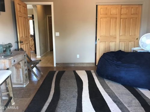 45231 18th St, Phoenix AZ 85022-4560 exterior