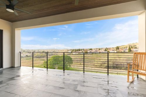 1990 Ritchie St, Folsom CA  95630 exterior