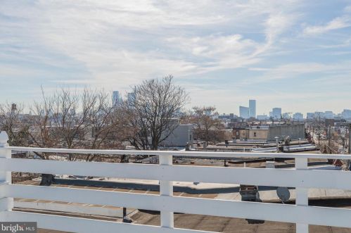 1753 29 St, Philadelphia PA 19145-1615 exterior