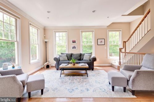 1627 Seneca Ave, Mc Lean VA  22102-2941 exterior