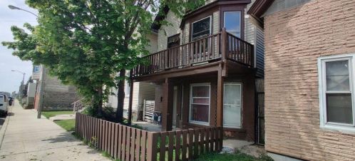 2005 13th St, Milwaukee, WI 53204-3843