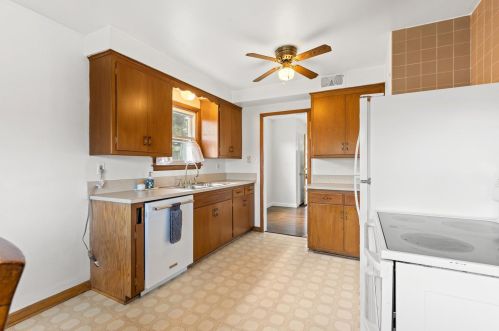 2570 61st St, Milwaukee WI  53219-2623 exterior