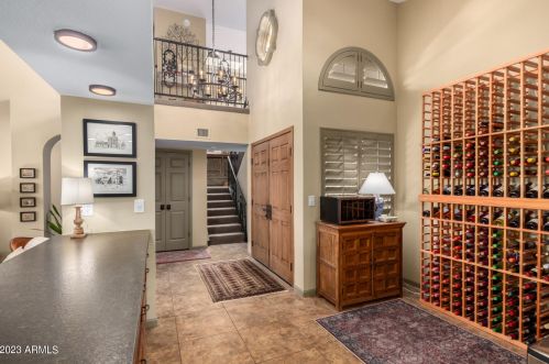 11039 11th St, Phoenix AZ  85020-5852 exterior