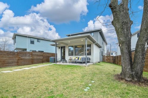 5339 Anita St, Dallas TX 75214-2707 exterior