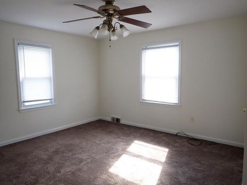 613 Allen Ave, Monaca PA 15061-1607 exterior