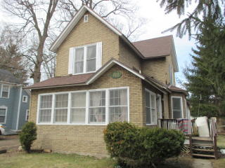 720 Village St, Kalamazoo MI  49008-1147 exterior