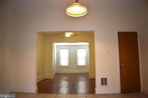 338 Jackson St, Philadelphia PA 19148-3308 exterior