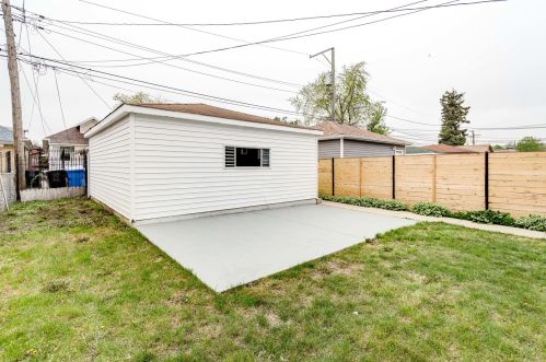 1522 Menard Ave, Chicago IL  60651-1129 exterior