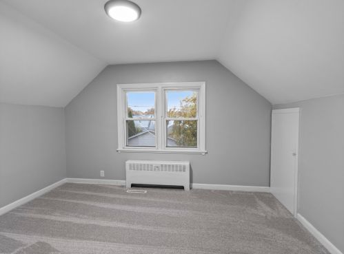 2953 43, Milwaukee WI 53219-3402 exterior