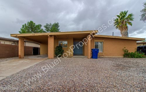 2618 Camino Seco, Tucson AZ  85730-1275 exterior