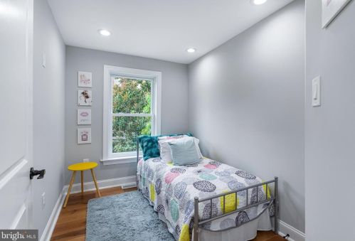 1354 Rittenhouse St, Washington DC  20011-1106 exterior