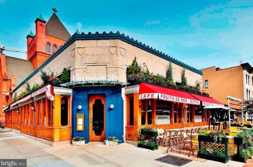 2440 16th St, Washington DC 20020-6302 exterior