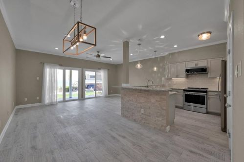 161 April Pt Dr, Montgomery TX 77356-5832 exterior