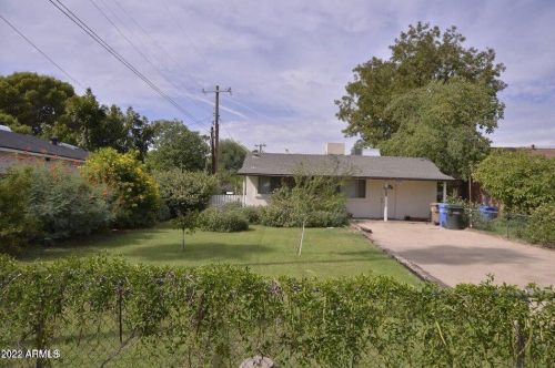 5650 10th St, Phoenix AZ  85014-2529 exterior