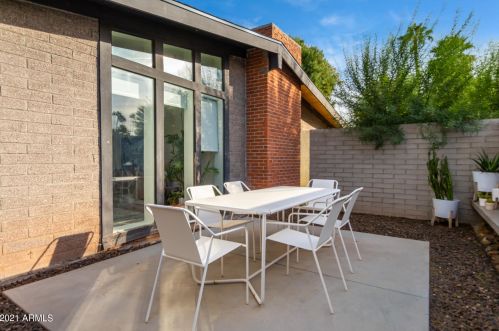 4027 45 Pl, Phoenix AZ 85050-6843 exterior