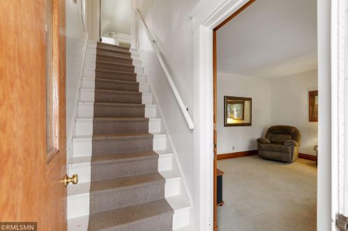 415 Arbor St, Saint Paul MN 55102-3511 exterior