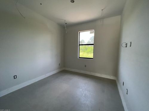 2343 Oil Wl Rd, Naples FL 34120-1469 exterior