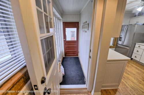 408 Lincoln St, Portland, MI 48875-1838