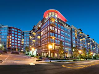 1925 Monroe Dr, Atlanta GA  30324-7801 exterior