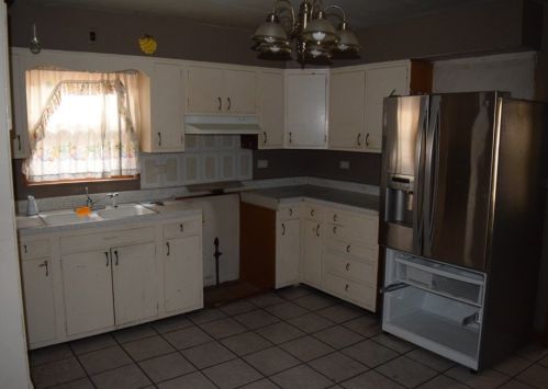 2322 Austin Ave, Chicago IL 60639-2206 exterior