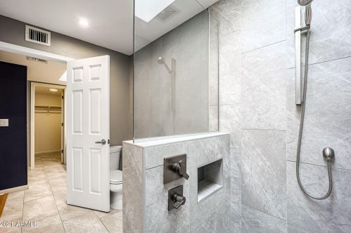 10843 11th St, Phoenix AZ 85020-5836 exterior