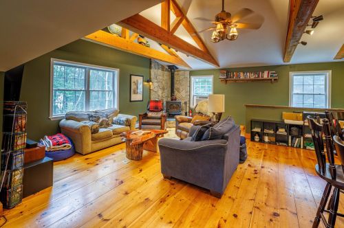 15 Bernard Rd, Barrington NH 03884-6875 exterior