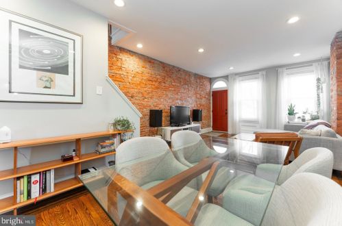 2570 Cedar St, Philadelphia PA 19125-2335 exterior