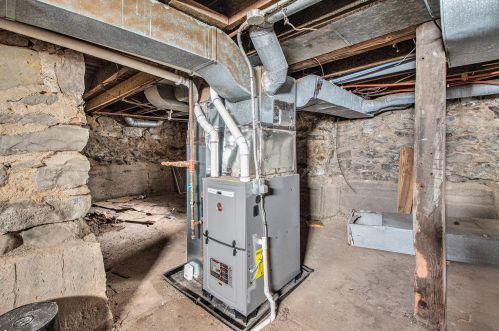 1010 Alpine Ave, Grand Rapids MI 49504-4140 exterior