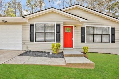 2239 Lowtrail Ct, Lithonia GA  30058-8308 exterior