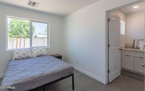 3128 Desert Cove Ave, Phoenix AZ  85029-4203 exterior