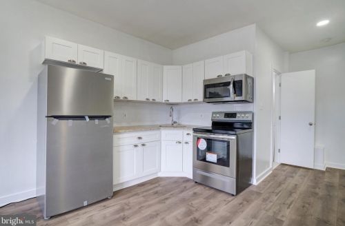 3452 Frankford Ave, Philadelphia PA 19134-2651 exterior