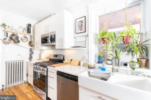 5533 Catharine St, Philadelphia PA 19143-2512 exterior