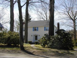 1656 Commonwealth Ave, Newton, MA 02465-2821