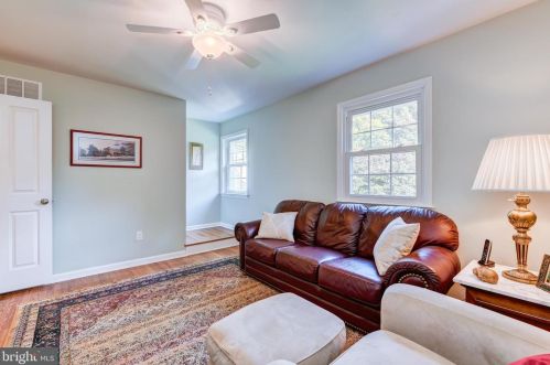 1786 Wrightstown Rd, Upper Makefield PA 18940-2814 exterior