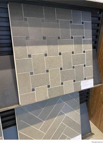 520 Wimbleton Dr, Bham MI 48009-7601 exterior