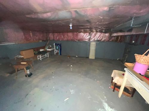 158 Metacomet Dr, Meriden CT  06450-3535 exterior