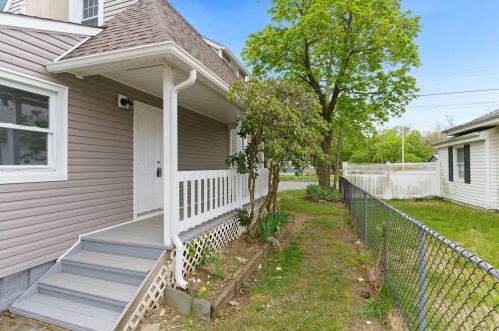 170 Memorial Pkwy, Atlantic Highlands NJ  07716-1655 exterior