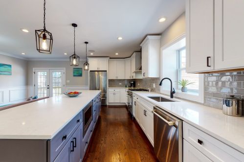 4934 Claremont Ave, Chicago IL  60625-1912 exterior