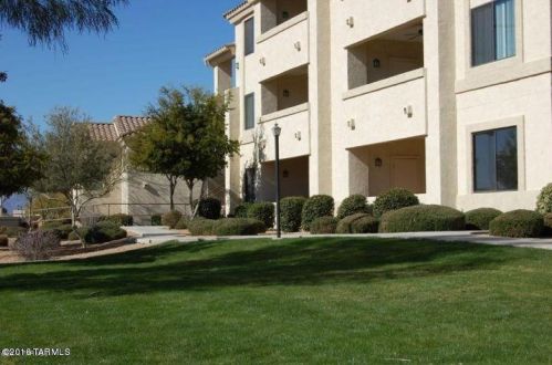 2550 River Rd, Tucson AZ  13305-9500 exterior